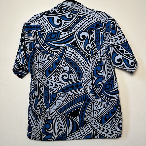 Hilo Hattie Hawaiian Shirt Blue Tribal Native Print SS USA Men’s Size Small - Picture 2 of 6